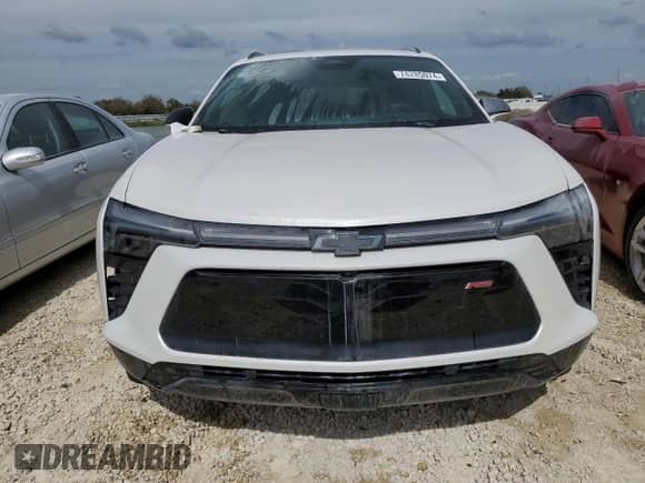 2024 Chevrolet Blazer EV eAWD RS с VIN 3GNKDCRJ5RS270851, выставлен на аукционе Copart как лот 74285074 с пробегом 148 миль миль и На запчасти • Non repairable. История ставок и продаж доступна на DreamBid. Изображение 5.