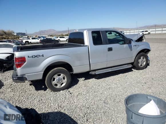 2013 Ford F-150 STX с VIN 1FTFX1EFXDFB99764, выставлен на аукционе Copart как лот 81760065 с пробегом Не указан миль и Списание • Salvage title. История ставок и продаж доступна на DreamBid. Изображение 3.