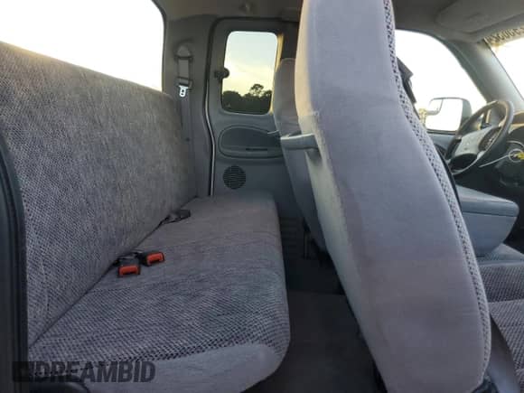 1999 Dodge 3500 с VIN 1B7MC3361XJ646338, выставлен на аукционе Copart как лот 82956324 с пробегом 180 651 миль миль и Списание • Salvage title. История ставок и продаж доступна на DreamBid. Изображение 10.