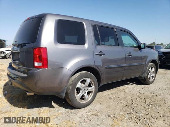 2014 Honda Pilot EX with VIN 5FNYF3H45EB009960, listed as a Copart auction lot 60158595 with 96,716 mi miles and Salvage title. Bid and sale history available at DreamBid. Image 3.