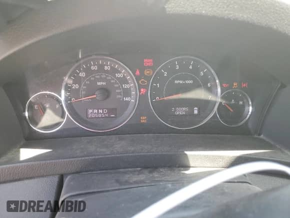 2008 Jeep Grand Cherokee Laredo с VIN 1J8GS48K38C121436, выставлен на аукционе Copart как лот 60831235 с пробегом 205 854 миль миль и Списание • Salvage title. История ставок и продаж доступна на DreamBid. Изображение 9.