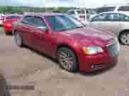 2014 Chrysler 300 C z VIN 2C3CCAEG3EH379888, wystawiony jako IAAI lot #42508878 z przebiegiem 256 320 mil mil oraz . Historia ofert i sprzedaży dostępna na DreamBid. Obrazek 1.
