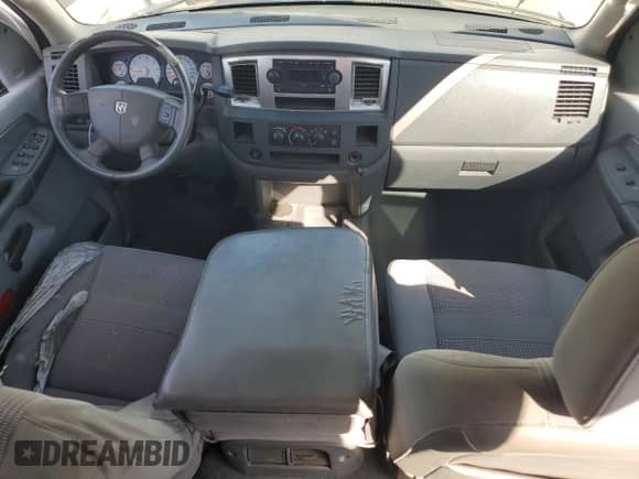 2007 Dodge 1500 SLT z VIN 3D7KR19D17G809089, wystawiony jako Copart lot #81653915 z przebiegiem 219 573 mil mil oraz Szkoda całkowita • Salvage title. Historia ofert i sprzedaży dostępna na DreamBid. Obrazek 8.