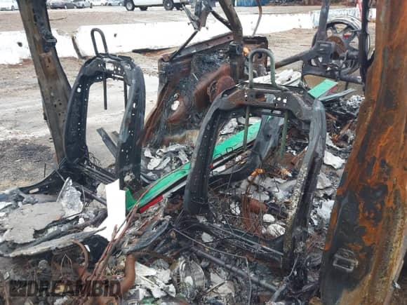 2023 Jeep Wrangler Rubicon 20th Anniversary с VIN 1C4JJXSJ6PW652788, выставлен на аукционе IAAI как лот 41582501 с пробегом Не указан миль и . История ставок и продаж доступна на DreamBid. Изображение 12.