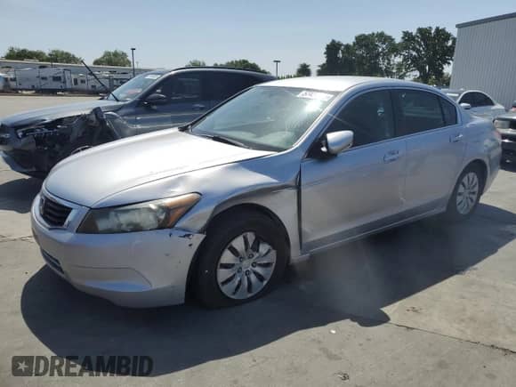 2010 Honda Accord LX z VIN 1HGCP2E30AA059750, wystawiony jako Copart lot #57431265 z przebiegiem 185 978 mil mil oraz Szkoda całkowita • Salvage title. Historia ofert i sprzedaży dostępna na DreamBid. Obrazek 1.