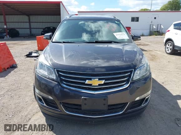 2016 Chevrolet Traverse LT z VIN 1GNKRGKD1GJ293992, wystawiony jako IAAI lot #43151878 z przebiegiem 121 506 mil mil oraz . Historia ofert i sprzedaży dostępna na DreamBid. Obrazek 12.