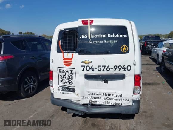 2017 Chevrolet City Express Cargo LS with VIN 3N63M0YNXHK706735, listed as a IAAI auction lot 43488117 with 110,824 mi miles and . Bid and sale history available at DreamBid. Image 16.