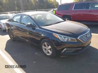 2016 Hyundai Sonata SE z VIN 5NPE24AFXGH277536, wystawiony jako IAAI lot #43391571 z przebiegiem 276 197 mil mil oraz . Historia ofert i sprzedaży dostępna na DreamBid. Obrazek 1.
