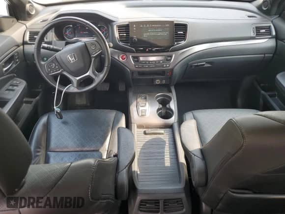 2020 Honda Passport EX-L with VIN 5FNYF8H50LB016902, listed as a Copart auction lot 71705155 with 38,436 mi miles and Salvage title. Bid and sale history available at DreamBid. Image 8.