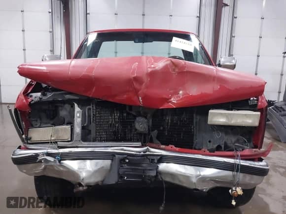 1990 GMC Sierra 1500 z VIN 1GTDK14K7LE522631, wystawiony jako IAAI lot #41424510 z przebiegiem 263 201 mil mil oraz . Historia ofert i sprzedaży dostępna na DreamBid. Obrazek 12.