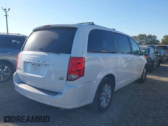 2019 Dodge Grand Caravan SXT z VIN 2C4RDGCG6KR541995, wystawiony jako IAAI lot #43455930 z przebiegiem 181 884 mil mil oraz . Historia ofert i sprzedaży dostępna na DreamBid. Obrazek 4.