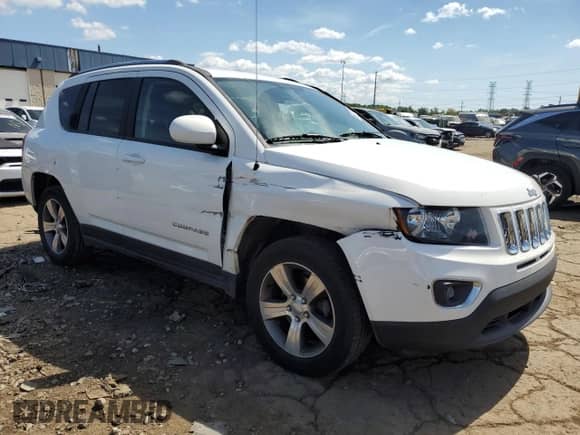 2017 Jeep Compass High Altitude с VIN 1C4NJDEB5HD164790, выставлен на аукционе Copart как лот 69017795 с пробегом 93 188 миль миль и Чистый • Clean title. История ставок и продаж доступна на DreamBid. Изображение 4.