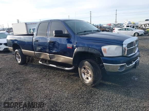 2008 Dodge 2500 SLT z VIN 3D7KS28A28G127518, wystawiony jako IAAI lot #41239093 z przebiegiem 246 641 mil mil oraz . Historia ofert i sprzedaży dostępna na DreamBid. Obrazek 1.