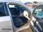 2015 Chevrolet Equinox LT z VIN 2GNALBEK5F1133763, wystawiony jako IAAI lot #43367730 z przebiegiem 216 447 mil mil oraz . Historia ofert i sprzedaży dostępna na DreamBid. Obrazek 5.
