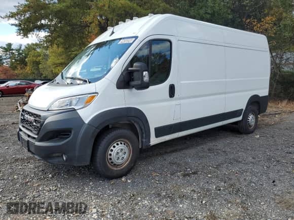 2025 Ram ProMaster Cargo Tradesman z VIN 3C6MRVHG7SE517898, wystawiony jako Copart lot #89656095 z przebiegiem 20 625 mil mil oraz Czysty tytuł • Clean title. Historia ofert i sprzedaży dostępna na DreamBid. Obrazek 1.