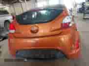 2013 Hyundai Veloster w/Black Int z VIN KMHTC6AD3DU143656, wystawiony jako IAAI lot #42139839 z przebiegiem 121 392 mil mil oraz . Historia ofert i sprzedaży dostępna na DreamBid. Obrazek 16.