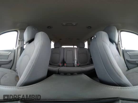 2014 Chevrolet Traverse LT с VIN 1GNKVGKD2EJ273551, выставлен на аукционе IAAI как лот 43012314 с пробегом 91 798 миль миль и . История ставок и продаж доступна на DreamBid. Изображение 18.