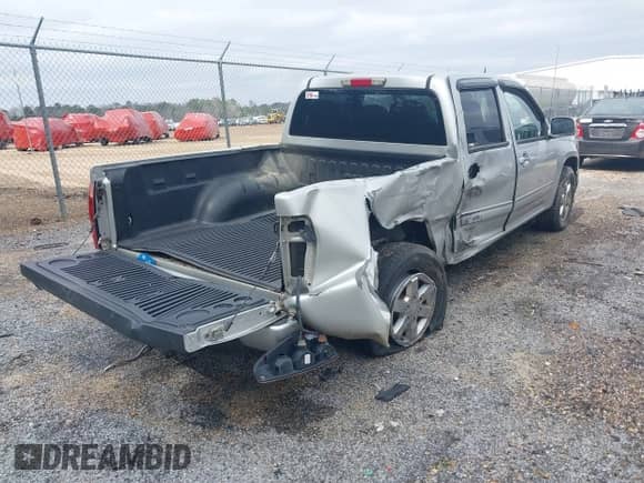 2010 Chevrolet Colorado 1LT z VIN 1GCDSCDE7A8143405, wystawiony jako IAAI lot #41578223 z przebiegiem 158 886 mil mil oraz . Historia ofert i sprzedaży dostępna na DreamBid. Obrazek 4.