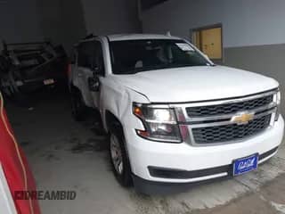 2016 Chevrolet Suburban LS z VIN 1GNSKGKC4GR348139, wystawiony jako IAAI lot #38113966 z przebiegiem 164 518 mil mil oraz . Historia ofert i sprzedaży dostępna na DreamBid. Obrazek 1.