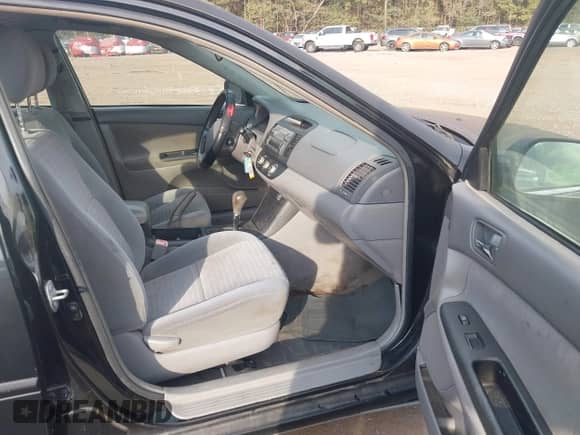 2006 Toyota Camry LE with VIN 4T1BE32K56U677147, listed as a IAAI auction lot 43504716 with 254,281 mi miles and . Bid and sale history available at DreamBid. Image 5.