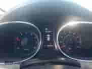 2014 Hyundai Santa Fe с VIN 5XYZUDLB8EG224988, выставлен на аукционе Copart как лот 87418195 с пробегом 94 772 миль миль и Списание • Salvage title. История ставок и продаж доступна на DreamBid. Изображение 9.