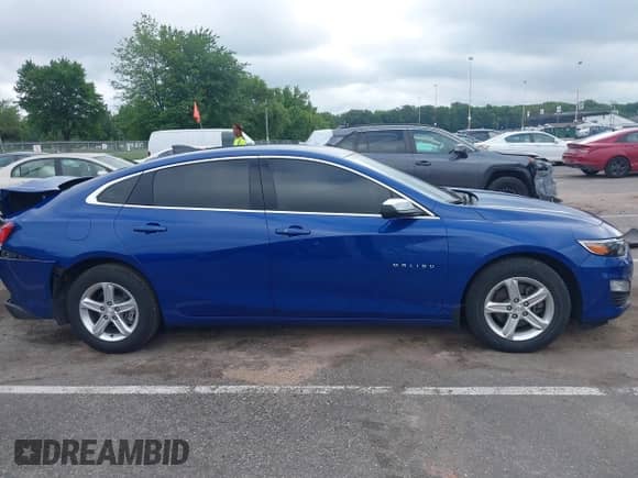 2023 Chevrolet Malibu LS с VIN 1G1ZB5STXPF183820, выставлен на аукционе IAAI как лот 42707266 с пробегом 42 668 миль миль и . История ставок и продаж доступна на DreamBid. Изображение 13.