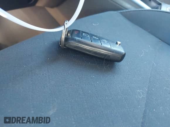 2018 Kia Sorento LX with VIN 5XYPG4A38JG423124, listed as a IAAI auction lot 41759783 with 87,754 mi miles and . Bid and sale history available at DreamBid. Image 11.