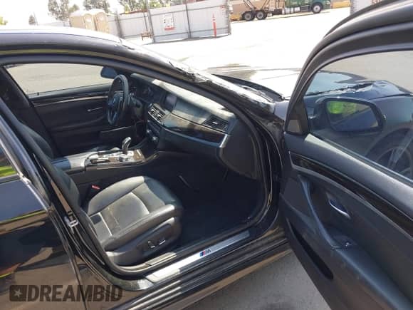 2016 BMW 5 Series 535i с VIN WBA5B1C56GG133549, выставлен на аукционе IAAI как лот 42444163 с пробегом 93 454 миль миль и . История ставок и продаж доступна на DreamBid. Изображение 5.