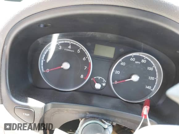 2011 Hyundai Accent GLS z VIN KMHCN4AC0BU573227, wystawiony jako IAAI lot #42934898 z przebiegiem Nie podano mil oraz . Historia ofert i sprzedaży dostępna na DreamBid. Obrazek 7.