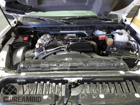 2024 Chevrolet Silverado 2500HD LT z VIN 1GC4YNEYXRF423538, wystawiony jako Copart lot #51919115 z przebiegiem 38 174 mil mil oraz Czysty tytuł • Clean title. Historia ofert i sprzedaży dostępna na DreamBid. Obrazek 11.