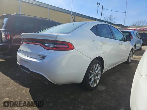 2013 Dodge Dart SXT с VIN 1C3CDFBH2DD154719, выставлен на аукционе Copart как лот 82466654 с пробегом 140 913 миль миль и Чистый • Clean title. История ставок и продаж доступна на DreamBid. Изображение 4.