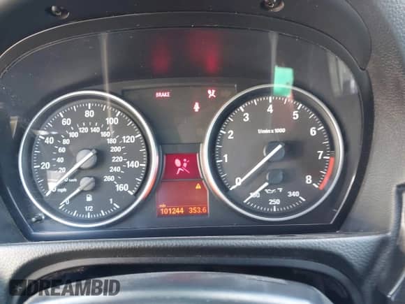 2011 BMW 3 Series 335is с VIN WBADX1C58BE580484, выставлен на аукционе IAAI как лот 43539378 с пробегом 101 244 миль миль и . История ставок и продаж доступна на DreamBid. Изображение 15.