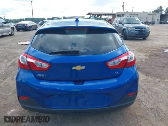 2017 Chevrolet Cruze LT с VIN 3G1BE6SM7HS561838, выставлен на аукционе IAAI как лот 43092552 с пробегом 66 184 миль миль и . История ставок и продаж доступна на DreamBid. Изображение 17.