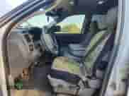 2006 Dodge 1500 SLT z VIN 1D7HU182X6S625950, wystawiony jako Copart lot #84930365 z przebiegiem 289 987 mil mil oraz Szkoda całkowita • Salvage title. Historia ofert i sprzedaży dostępna na DreamBid. Obrazek 7.