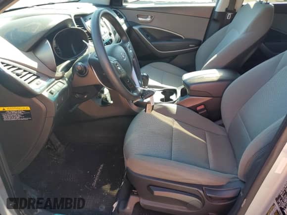 2016 Hyundai Santa Fe z VIN 5XYZTDLBXGG351814, wystawiony jako Copart lot #57256605 z przebiegiem 141 912 mil mil oraz Czysty tytuł • Clean title. Historia ofert i sprzedaży dostępna na DreamBid. Obrazek 7.