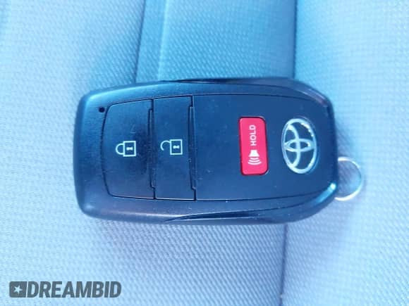 2024 Toyota Tacoma SR5 with VIN 3TYLB5JN3RT032583, listed as a IAAI auction lot 41404527 with 7,130 mi miles and . Bid and sale history available at DreamBid. Image 11.