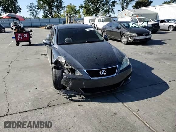 2008 Lexus IS 350 с VIN JTHBE262485020215, выставлен на аукционе Copart как лот 71420715 с пробегом 180 185 миль миль и Списание • Salvage title. История ставок и продаж доступна на DreamBid. Изображение 13.