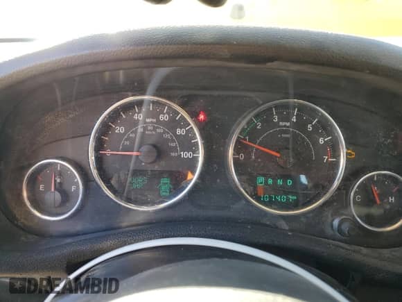 2015 Jeep Wrangler Rubicon z VIN 1C4BJWCG6FL568665, wystawiony jako Copart lot #85307974 z przebiegiem 107 407 mil mil oraz Szkoda całkowita • Salvage title. Historia ofert i sprzedaży dostępna na DreamBid. Obrazek 9.