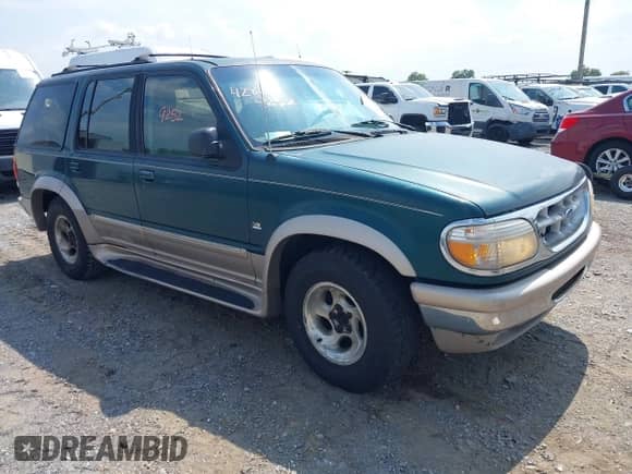 1997 Ford Explorer XLT с VIN 1FMDU35P3VZB23593, выставлен на аукционе IAAI как лот 42809252 с пробегом 158 651 миль миль и . История ставок и продаж доступна на DreamBid. Изображение 1.