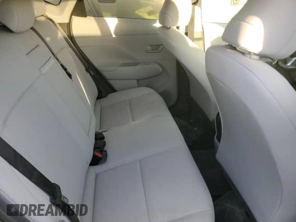 2024 Hyundai Kona SEL z VIN KM8HC3AB0RU053455, wystawiony jako Copart lot #75160654 z przebiegiem 7 022 mil mil oraz Nie do naprawy • Non repairable. Historia ofert i sprzedaży dostępna na DreamBid. Obrazek 11.