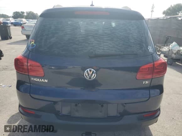 2016 Volkswagen Tiguan S z VIN WVGAV7AX8GW611844, wystawiony jako Copart lot #70020365 z przebiegiem 138 036 mil mil oraz Szkoda całkowita • Salvage title. Historia ofert i sprzedaży dostępna na DreamBid. Obrazek 6.