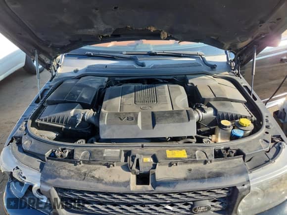 2010 Land Rover Range Rover Sport HSE Lux with VIN SALSK2D43AA226727, listed as a Copart auction lot 66259725 with 133,458 mi miles and Salvage title. Bid and sale history available at DreamBid. Image 12.