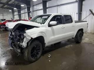 2022 Nissan Frontier Pro-4X z VIN 1N6ED1EK1NN605887, wystawiony jako Copart lot #62173785 z przebiegiem 45 848 mil mil oraz Szkoda całkowita • Salvage title. Historia ofert i sprzedaży dostępna na DreamBid. Obrazek 1.
