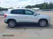 2009 Volkswagen Tiguan S с VIN WVGAV75N19W508048, выставлен на аукционе IAAI как лот 42754273 с пробегом 84 535 миль миль и . История ставок и продаж доступна на DreamBid. Изображение 13.