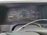 1997 Chevrolet Silverado 1500 with VIN 1GCEC14M5VZ154299, listed as a Copart auction lot 71162795 with 154,273 mi miles and Salvage title. Bid and sale history available at DreamBid. Image 9.