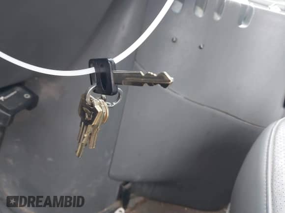 2004 Ford Econoline Cargo с VIN 1FTNE24L04HB05474, выставлен на аукционе IAAI как лот 41320247 с пробегом 153 216 миль миль и . История ставок и продаж доступна на DreamBid. Изображение 11.