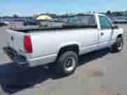 1997 GMC Sierra 1500 with VIN 1GTEK14W6VZ549578, listed as a IAAI auction lot 42415651 with 203,458 mi miles and . Bid and sale history available at DreamBid. Image 4.