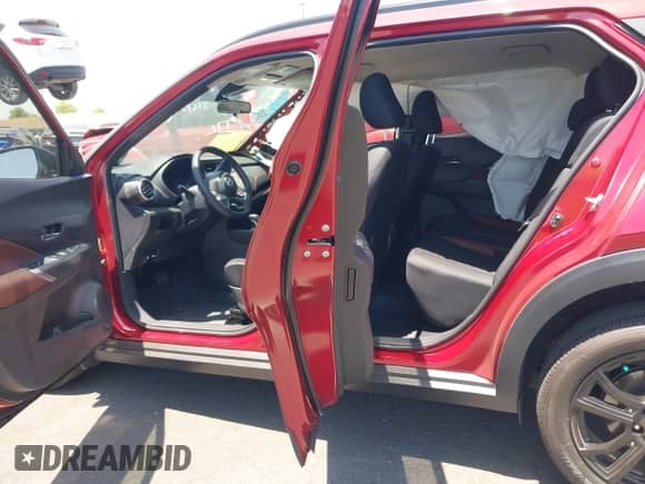 2024 Nissan Kicks SR с VIN 3N1CP5DV5RL510987, выставлен на аукционе IAAI как лот 42655469 с пробегом 10 017 миль миль и . История ставок и продаж доступна на DreamBid. Изображение 8.
