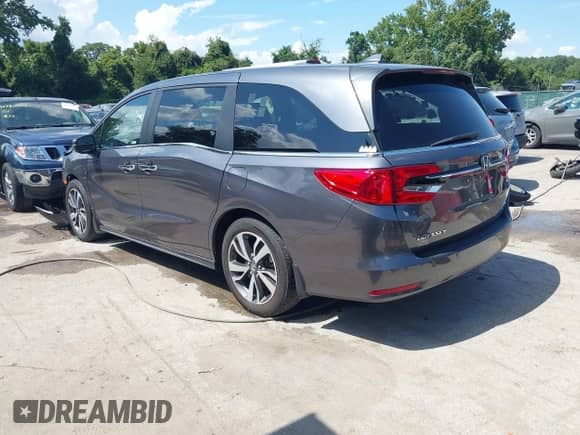 2024 Honda Odyssey Touring с VIN 5FNRL6H80RB031758, выставлен на аукционе IAAI как лот 42973197 с пробегом 28 313 миль миль и . История ставок и продаж доступна на DreamBid. Изображение 3.