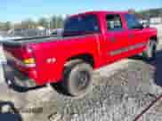2004 Chevrolet Silverado 1500 Z71 z VIN 2GCEK13T941326949, wystawiony jako IAAI lot #43480012 z przebiegiem 321 825 mil mil oraz . Historia ofert i sprzedaży dostępna na DreamBid. Obrazek 4.